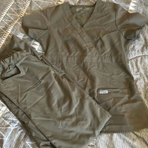 Greys anatomy scrub set